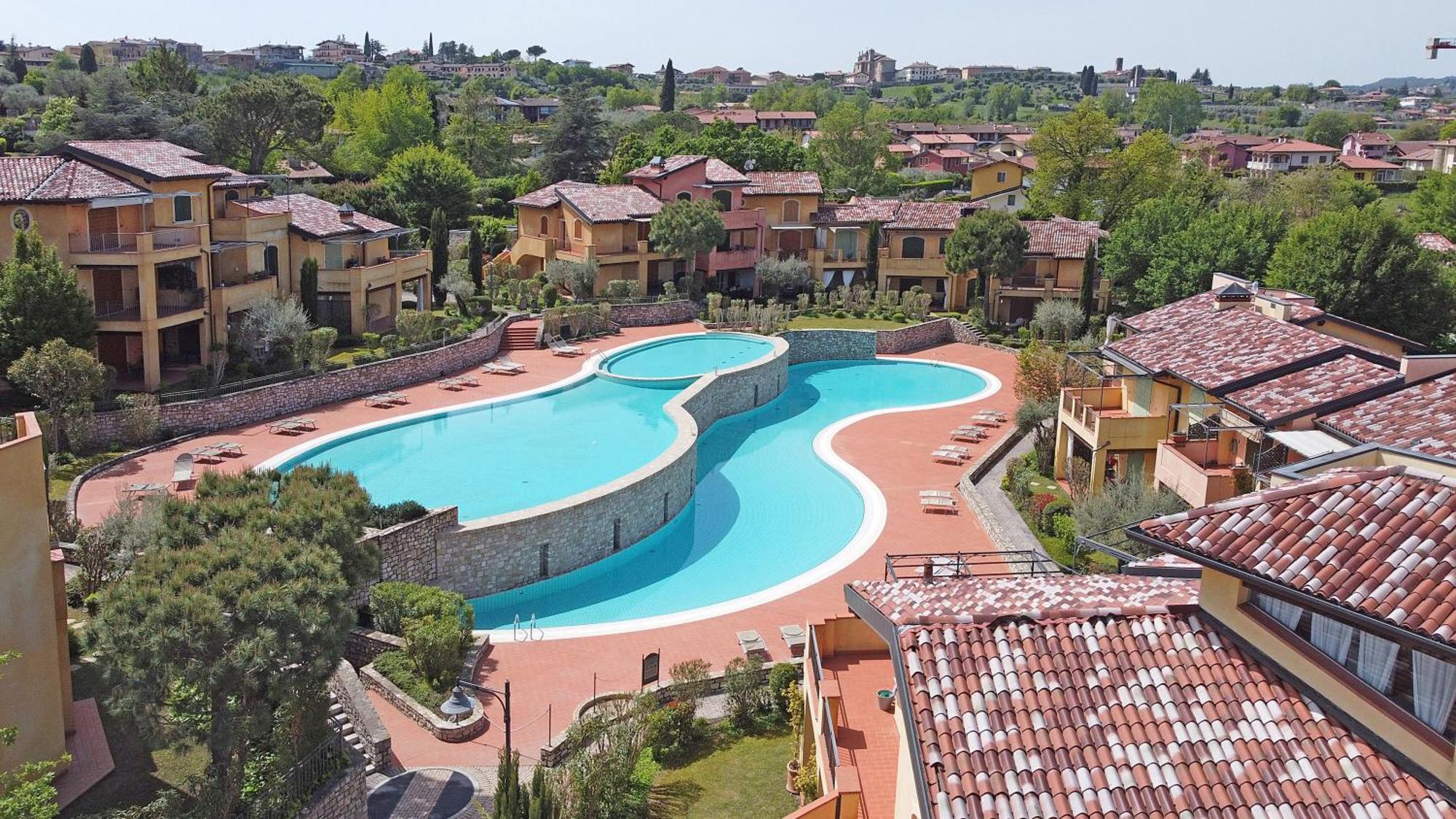 Borgo Del Torchio Apartments By Wonderful Italy Manerba del Garda Exterior foto
